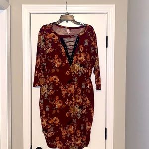 Maroon floral lace up dress